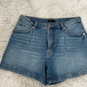Banana Republic Mom Style Jeans Shorts